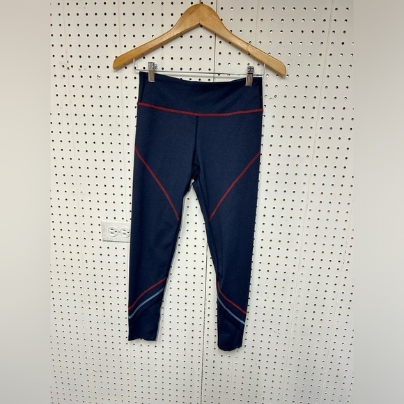 Marine Layer Mia Sport Legging in Navy - Picture 4 of 5